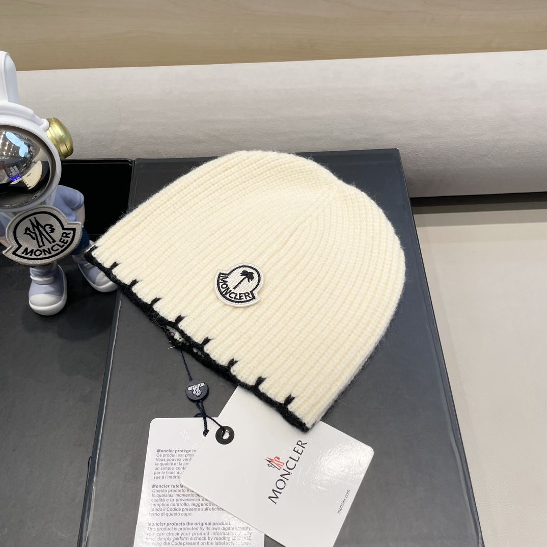 Moncler Caps